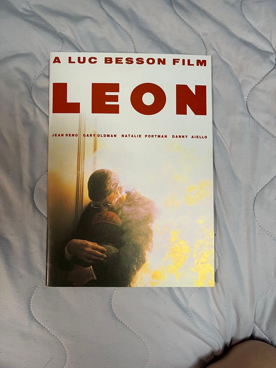 电影宣传册 《这个杀手不太冷》A LUC BESSON FILM