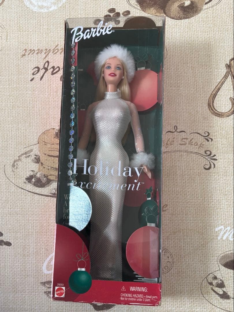 BARBIE Holiday Excitement Mattel Unopened