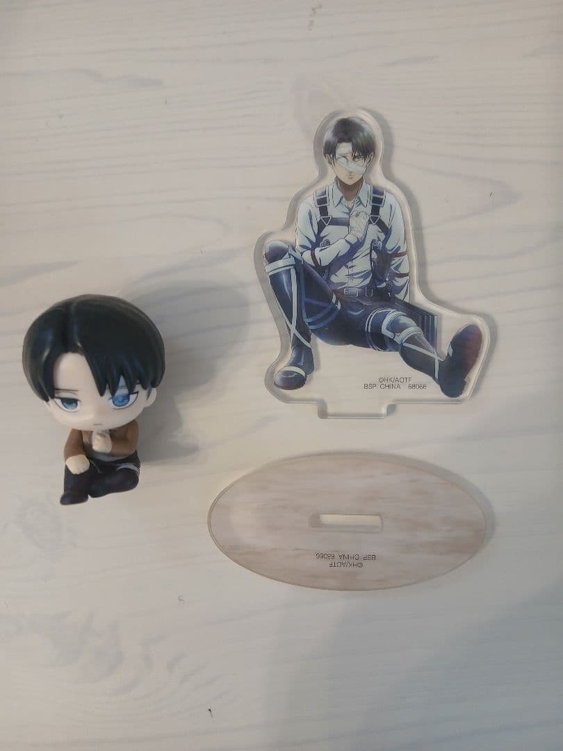 [This Weekend Only] Attack on Titan Levi Acrylic Stand 10th Machibouke