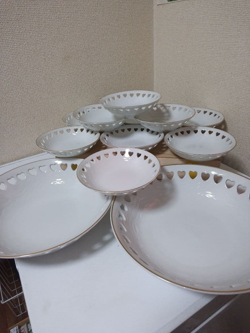 KOWA FINECHINA 白色夏尔曼镂空爱心图案 大碗2个 小碗10个