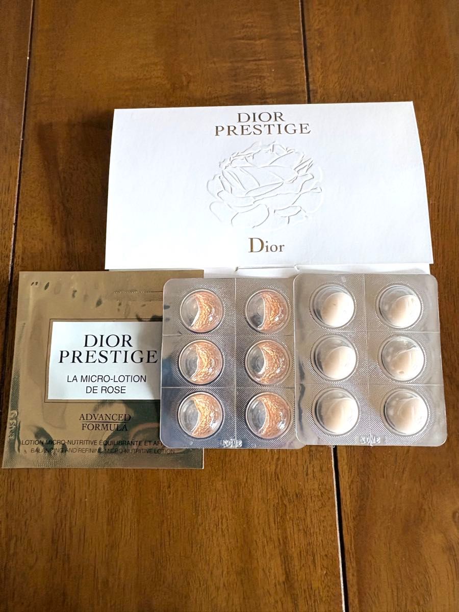 Dior 迪奥 Prestige La Micro Lotion de Rose 套装