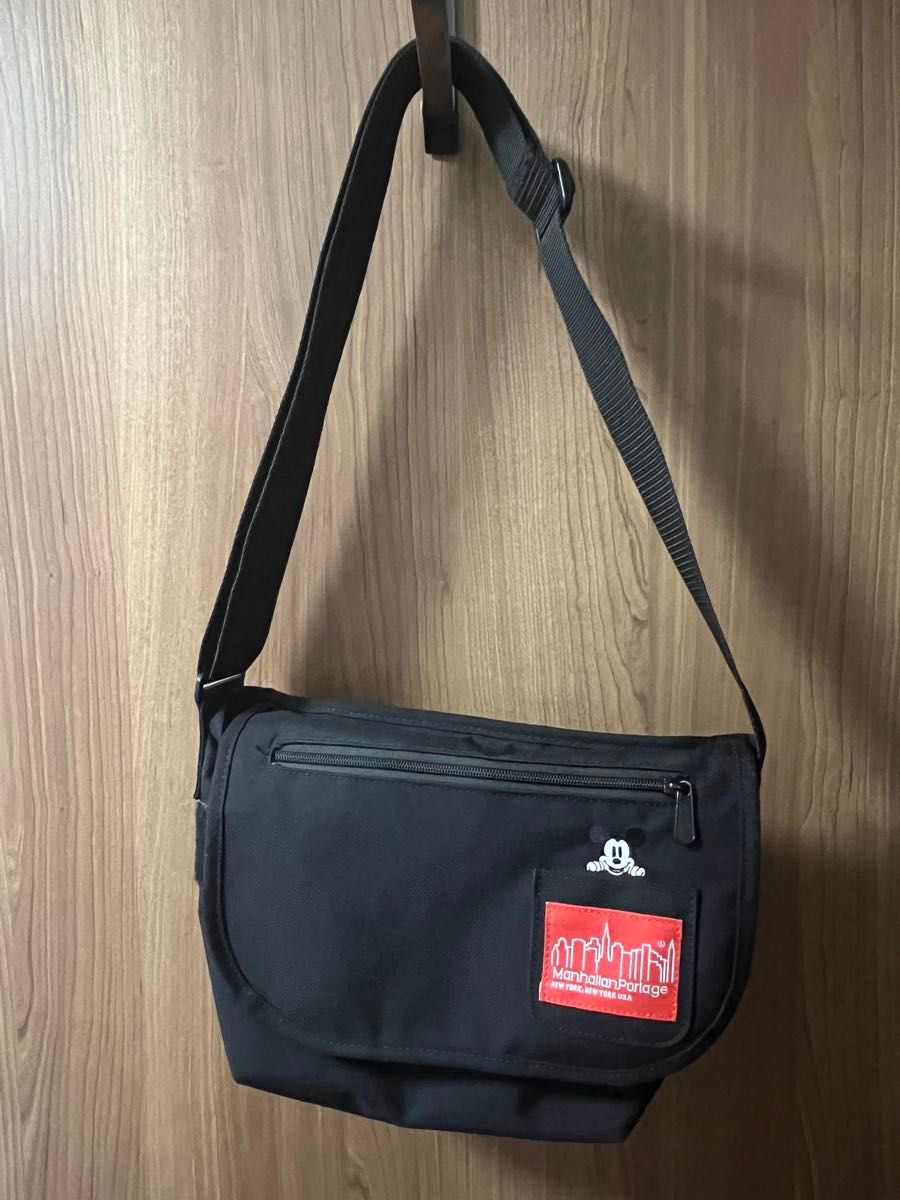 Manhattan Portage ミッキーマウス メッセンジャーバッグ ブラック Disney ミッキー