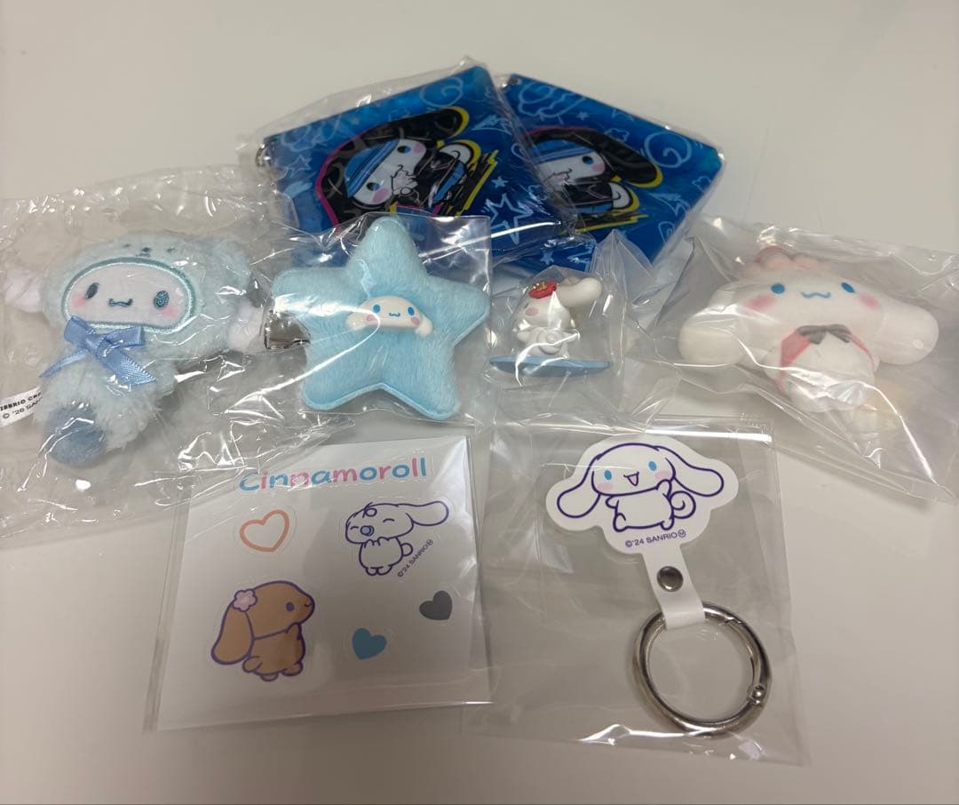 Cinnamoroll Merchandise Bundle Sale