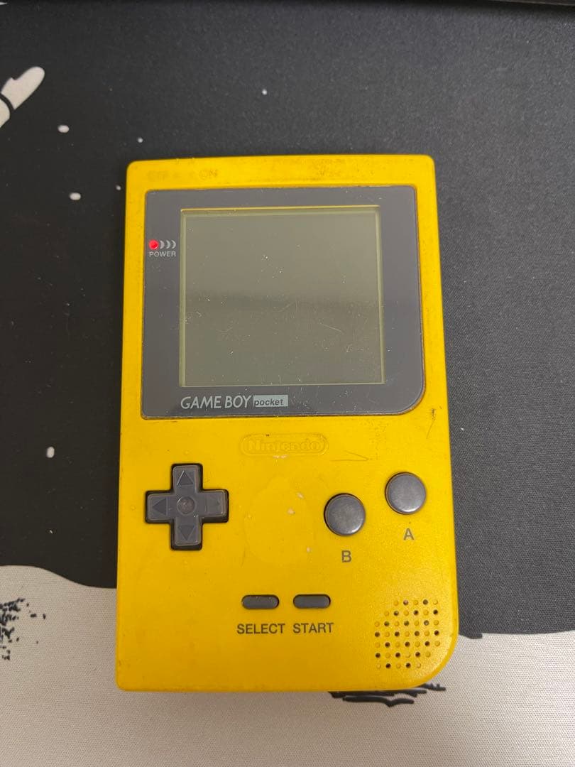 任天堂 Game Boy Pocket 主机 黄色