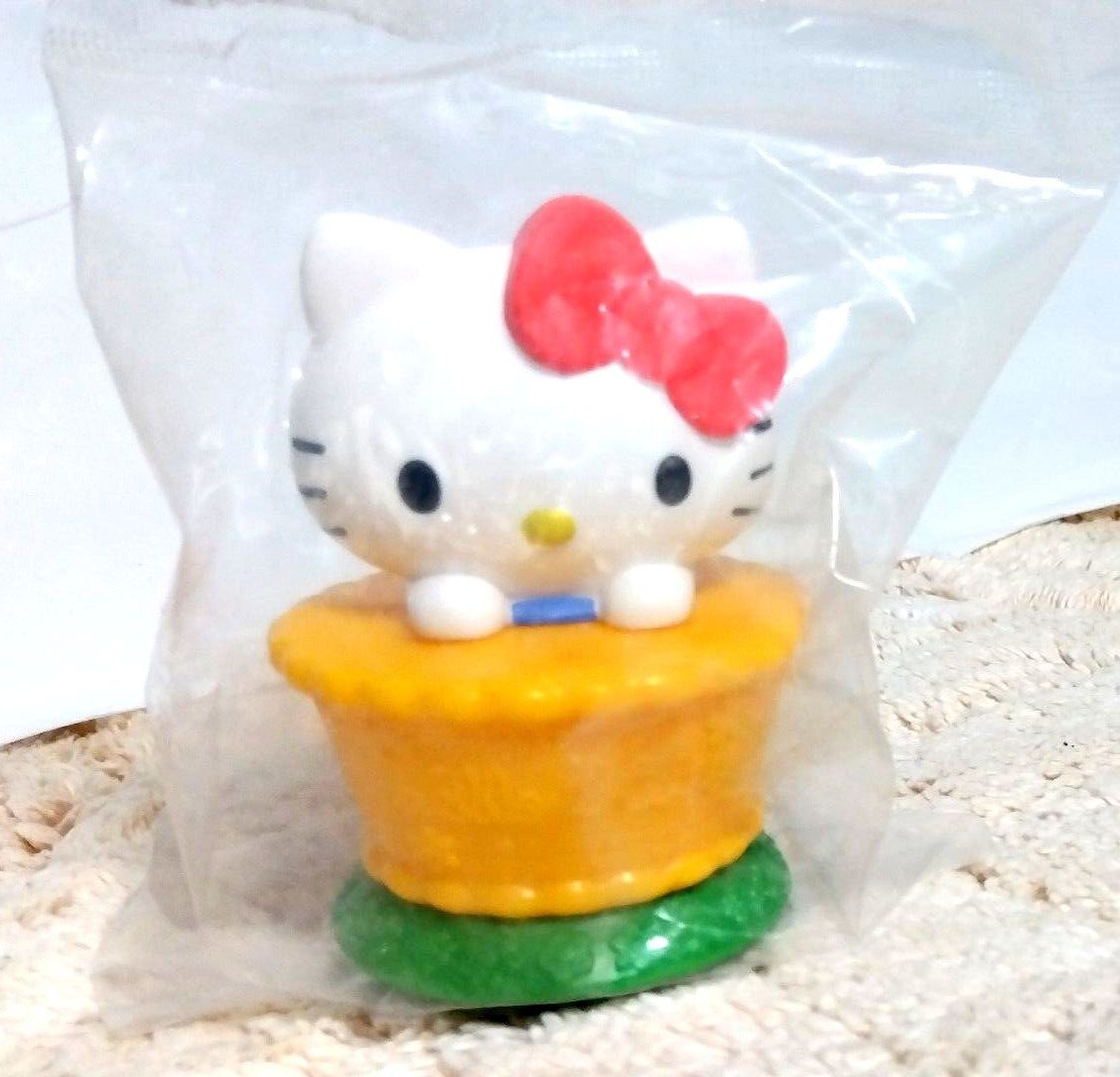 Hello Kitty 吉祥物 玩偶 布丁杯设计