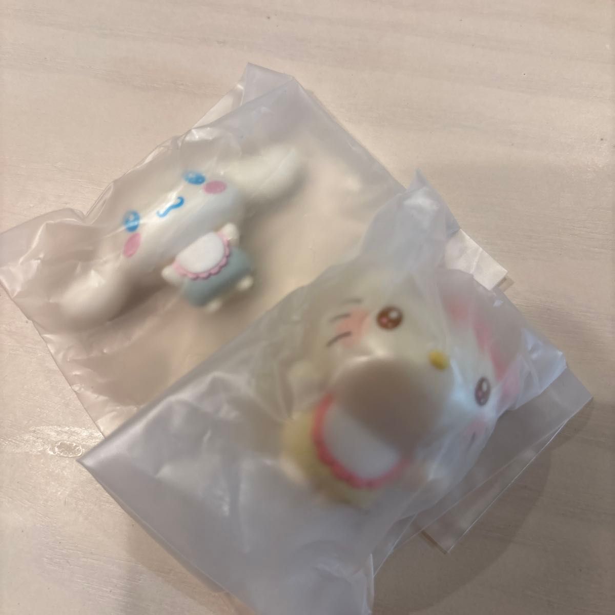 三丽鸥角色 抱抱系列手办 2个套装 大耳狗 凯蒂猫