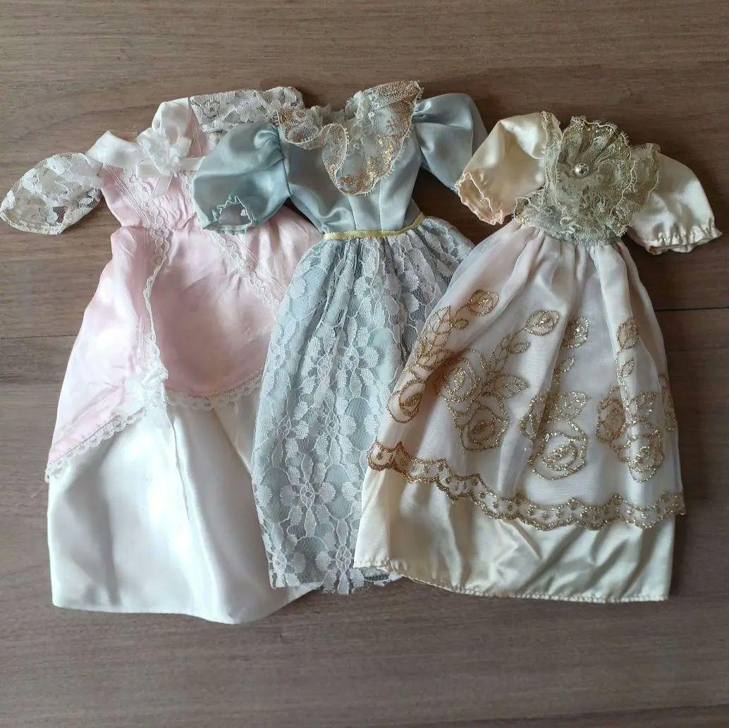 Jenny-chan Deluxe 3 Dress Set, Sequin Thread, Embroidered Lace, Rare Dakko-chan Tag