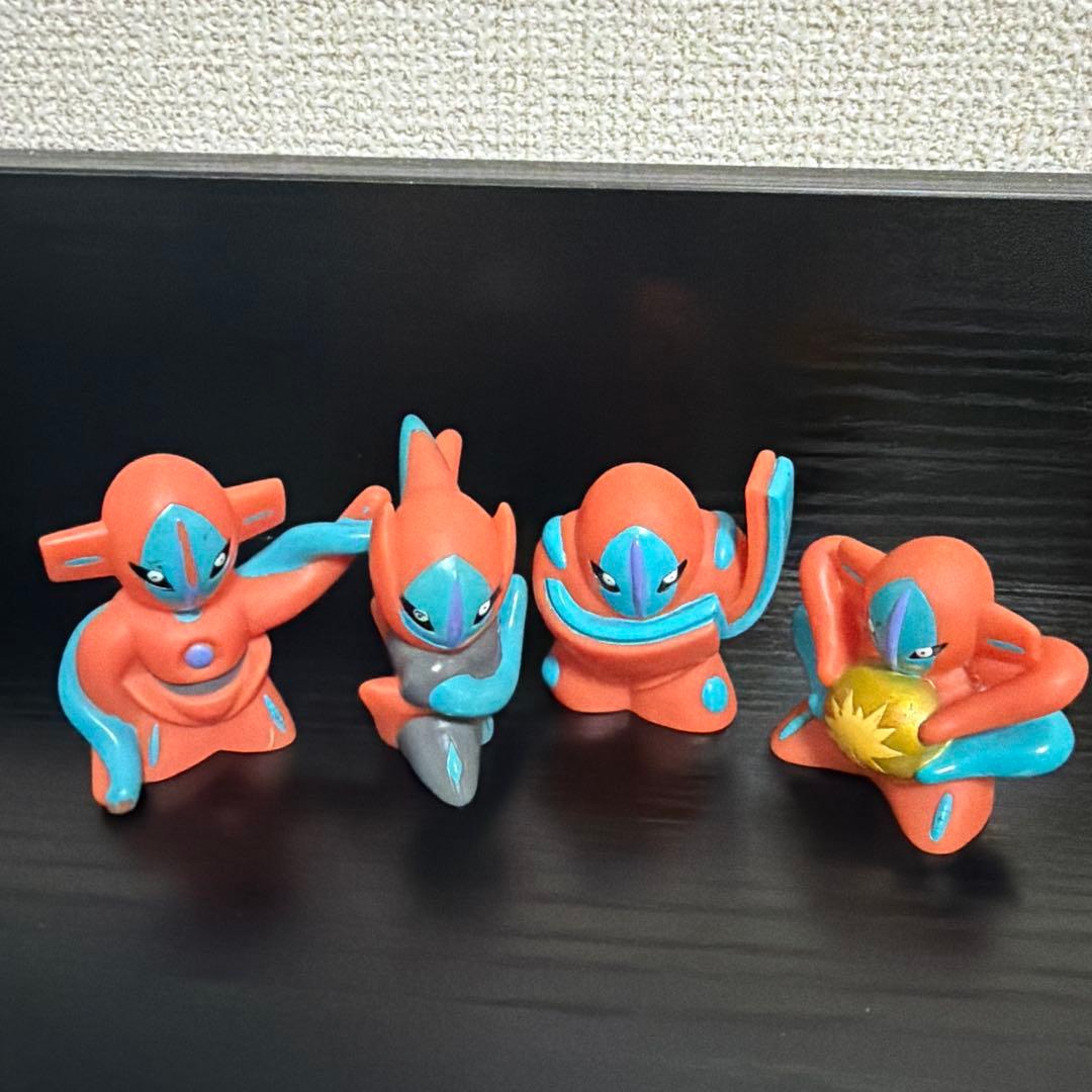 Pokemon Kids Deoxys Finger Dolls 4-Pack