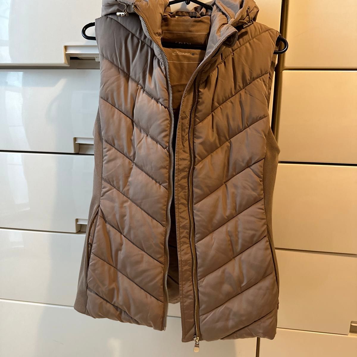 ZARA 连帽羽绒背心 棕色 女士