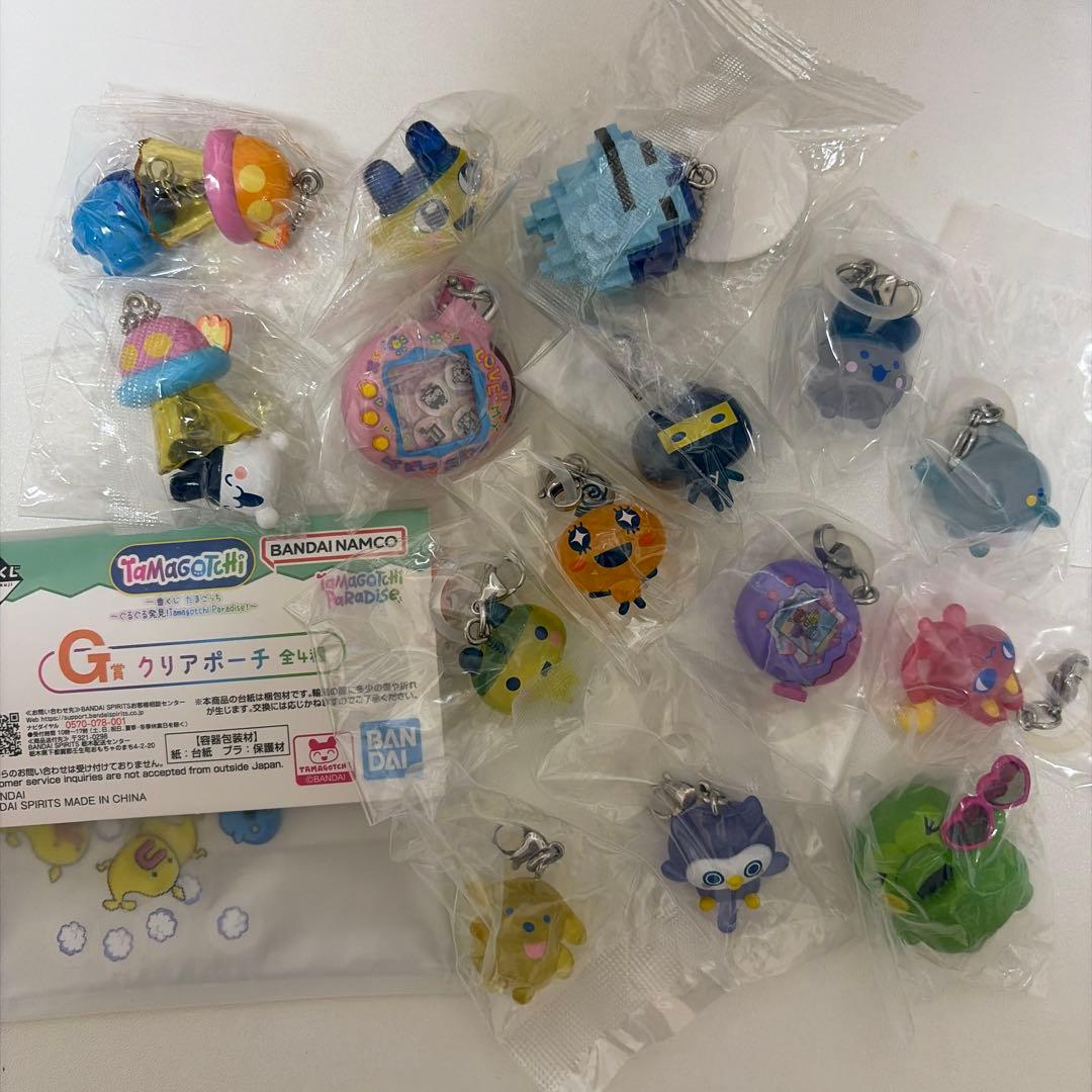 Tamagotchi Gacha Goods 16-Piece Set