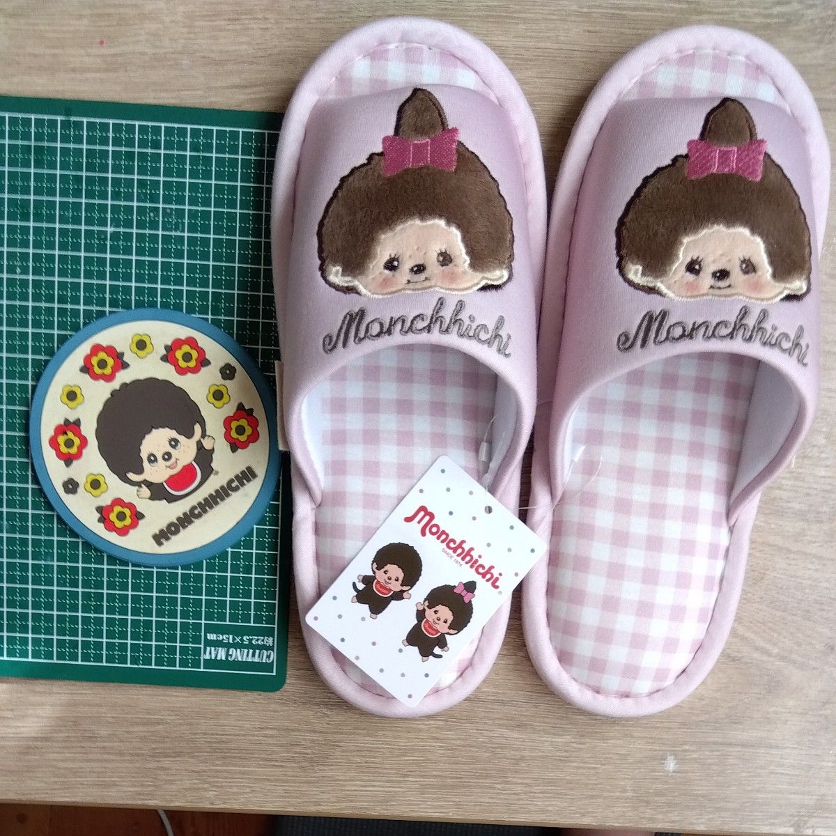 蒙奇奇 室内拖鞋 拖鞋 粉色 格纹 新品带吊牌 蒙奇奇小可爱