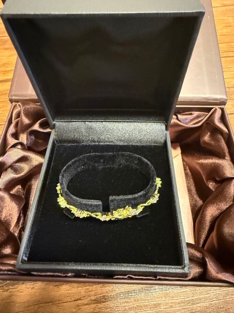 【全新未使用】Gift from New York 金色手链