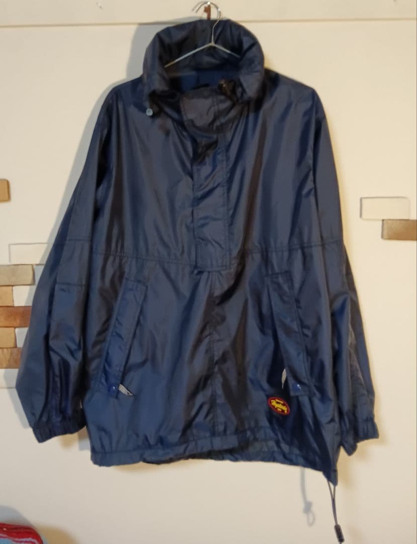 Hysteric Glamour 带帽尼龙JK（含运费）