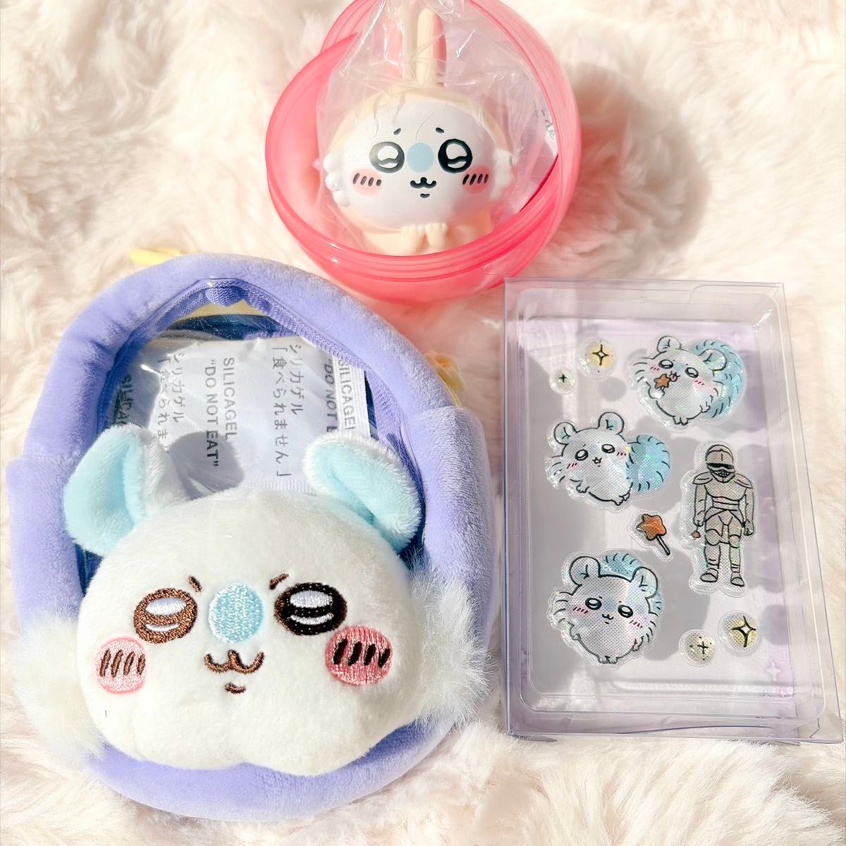 Chiikawa Momonga Face Mini Pouch & Soft Vinyl Figure & Sticker 3-Piece Set (No Individual Sales)