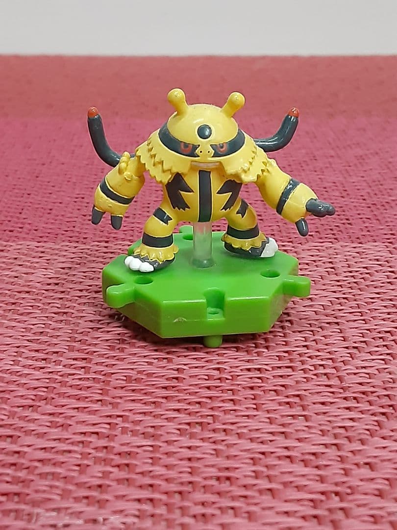 Pokemon Elekid Figure