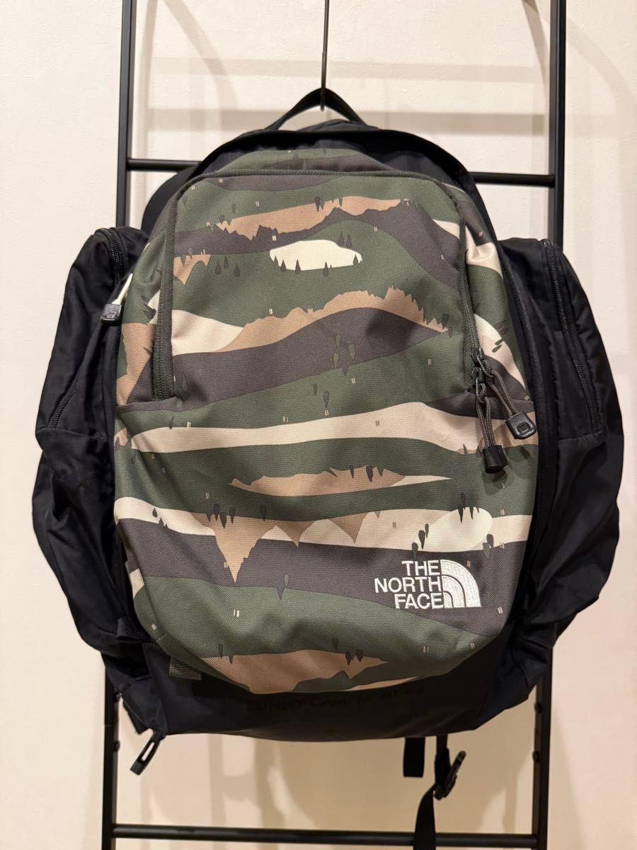 THE NORTH FACE 背包 双肩背包 迷彩图案 伪装 迷彩 小型包可拆卸
