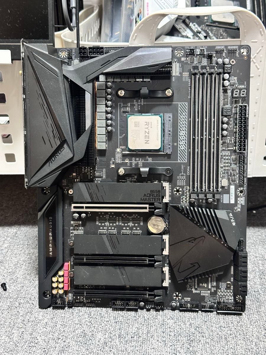 【豪华套装】B550 AORUS MASTER / Ryzen 7 5800X3D