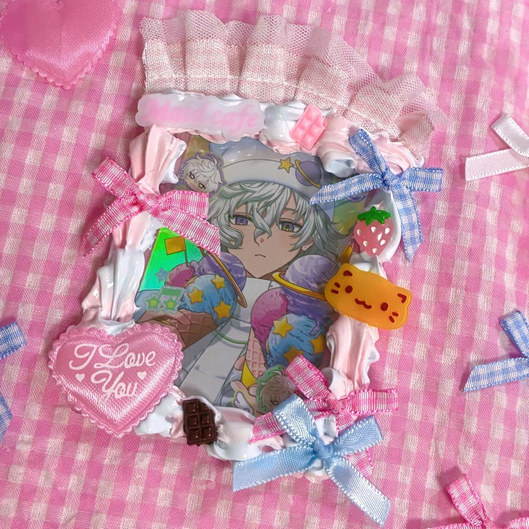 B8 Trading Card Case Whip Deco Hard Case Pink Mass Production Type Light Blue