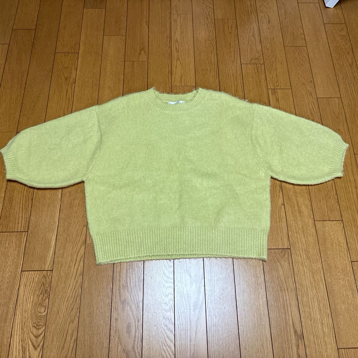 *RETROGIRL* Retro Girl 黄绿色系五分袖针织毛衣 蓬松柔软 做旧处理