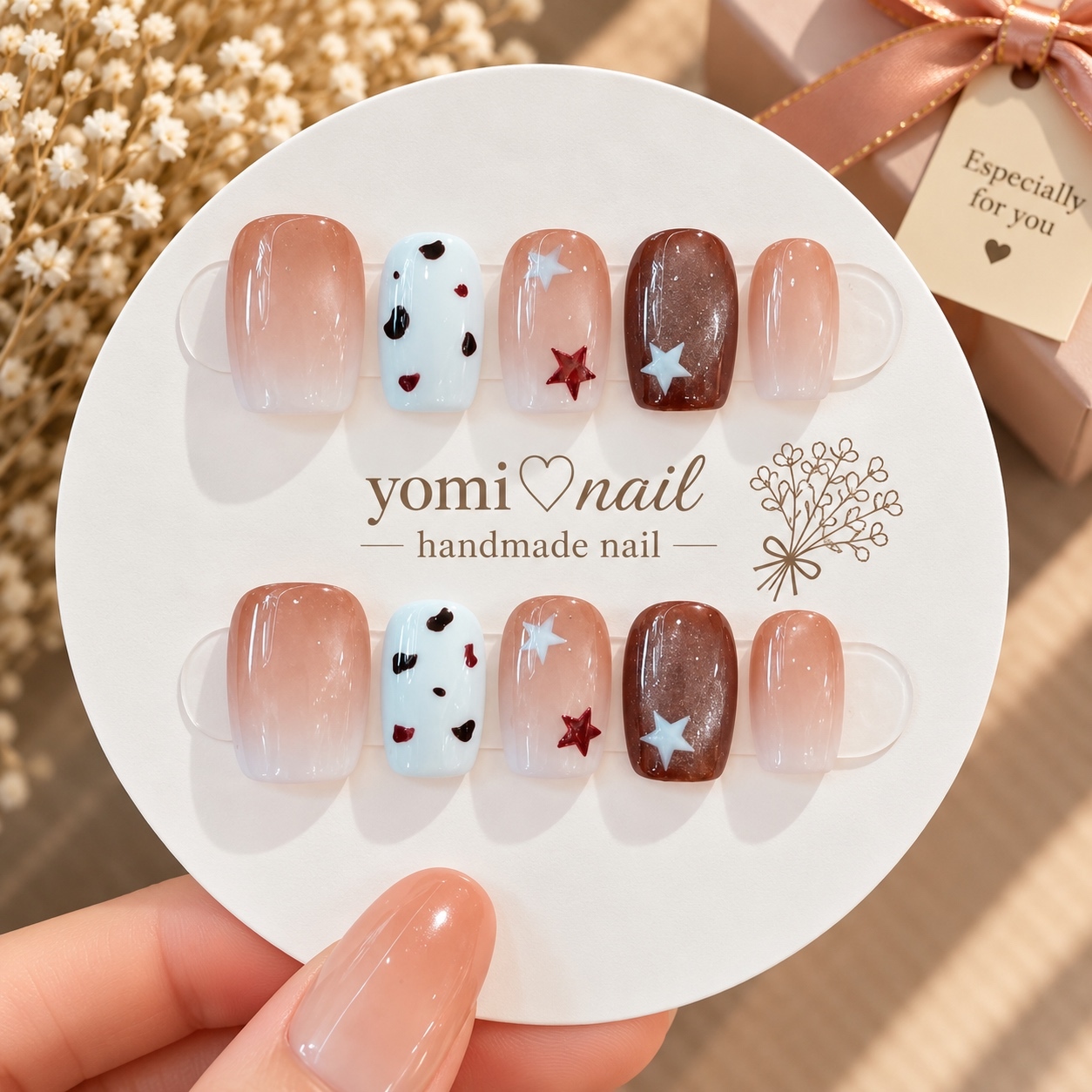 [Berry short] Nail tip nuance adult cute [free size/shape change]
