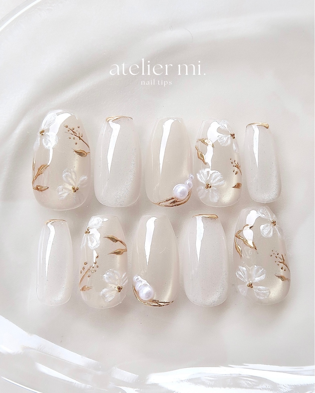 Pearl Flower Shimmery Beige Magnetic Nail | Coming-of-Age Ceremony Bridal Wedding Japanese Attire Magnetic Nail Nail Tip White | Miel