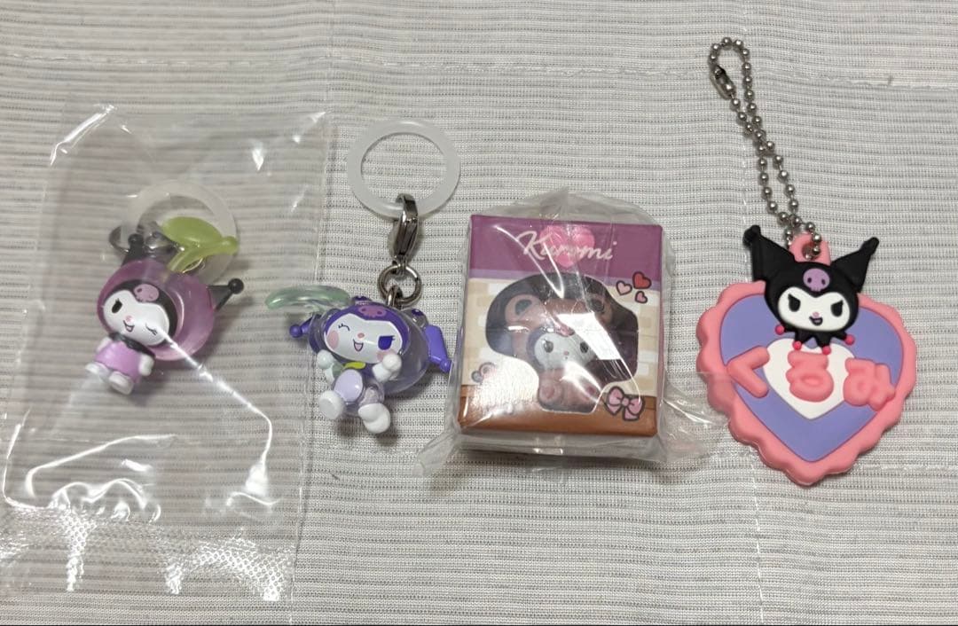 Sanrio Cromy 4-Piece Set