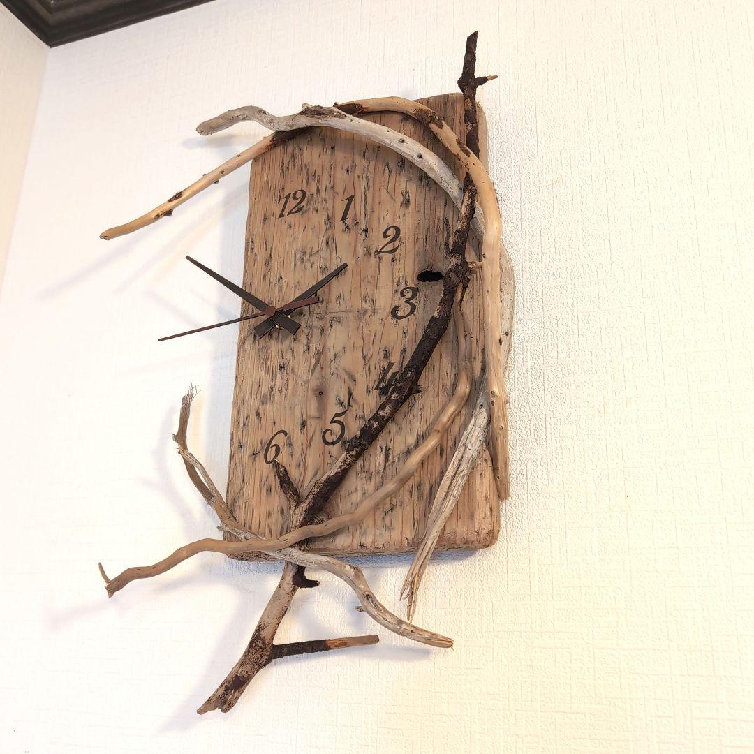 Wood and driftwood. Wall-mounted driftwood clock