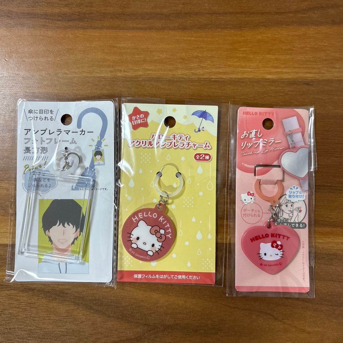 Sanrio Hello Kitty Umbrella Marker Lip Mirror 3-piece Set