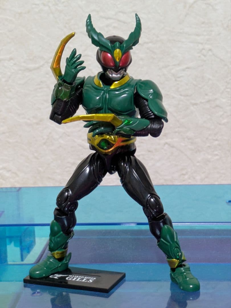 Pre-assembled "SO-DO CHRONICLE Kamen Rider Gills" Complete Figure with All Parts Included