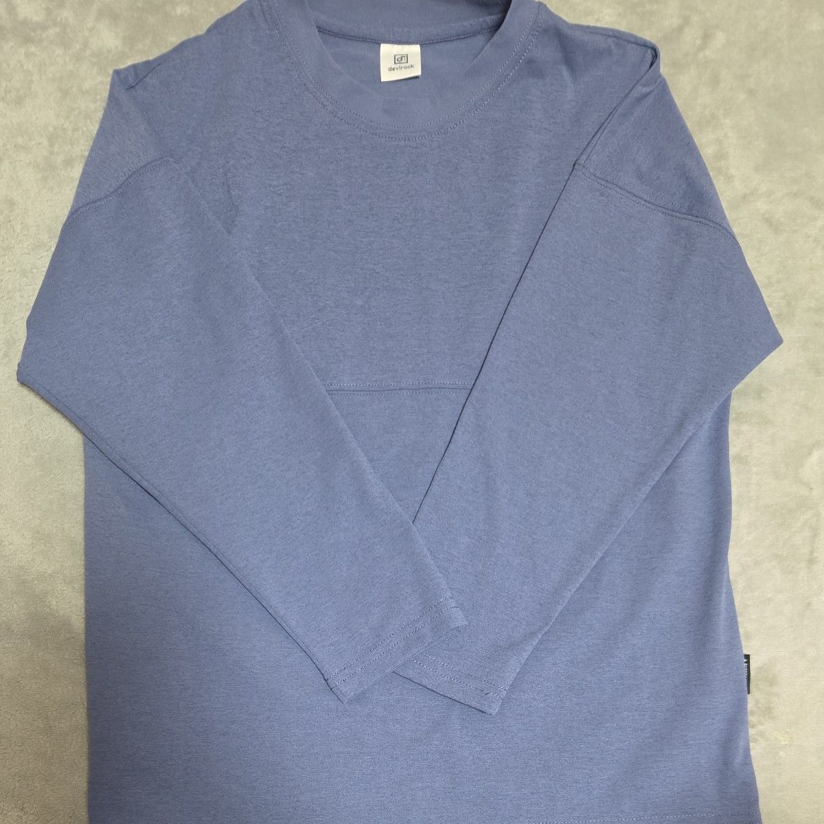 デビロック 長袖 クルーネック Tシャツ
