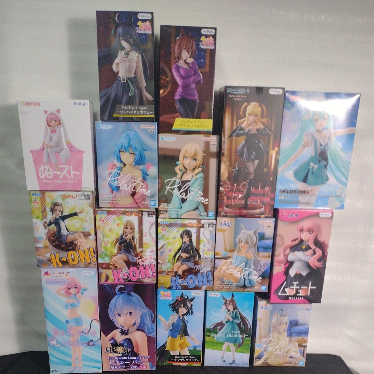 美少女景品手办 打包出售 17个套装 赛马娘 轻音少女 初音未来 DEATH NOTE 无职转生等 未开封