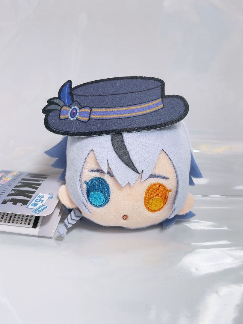 Goddess of Victory: NIKKE Pingurolly Vol. 3 Phantom