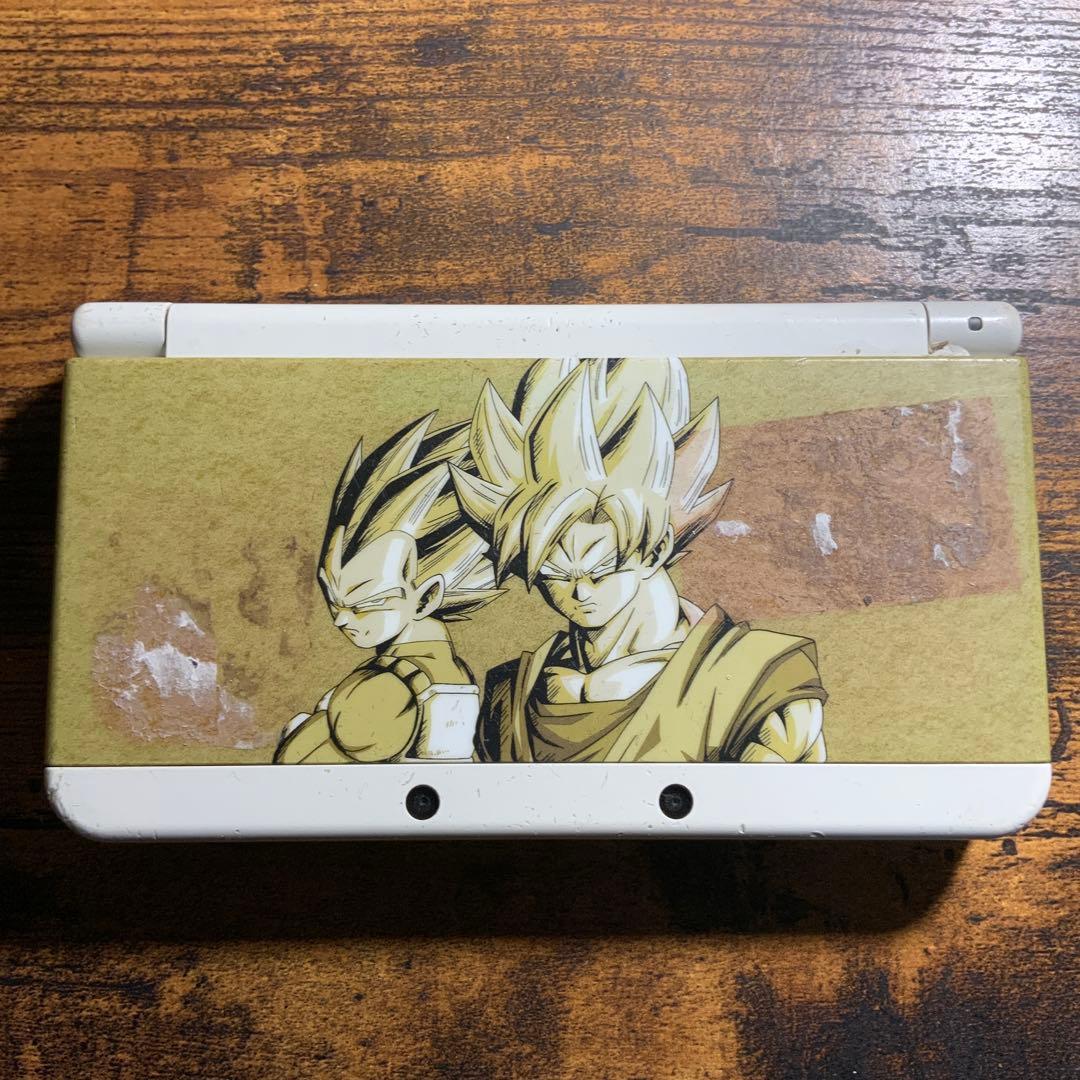 新Nintendo 3DS主机 白色 Dragon Ball版 面板 二手残次品