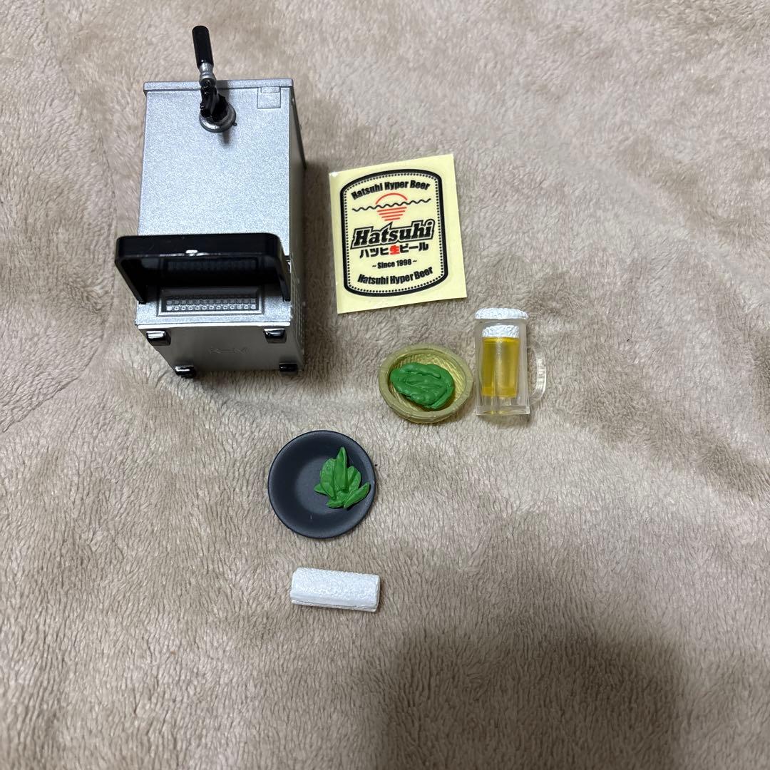 RE-MENT Izakaya Beer Server Edamame Silvanian 1/12 Miniature
