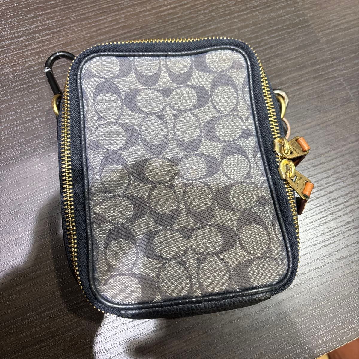 COACH Coach Signature 单肩包 零钱包 黑色系