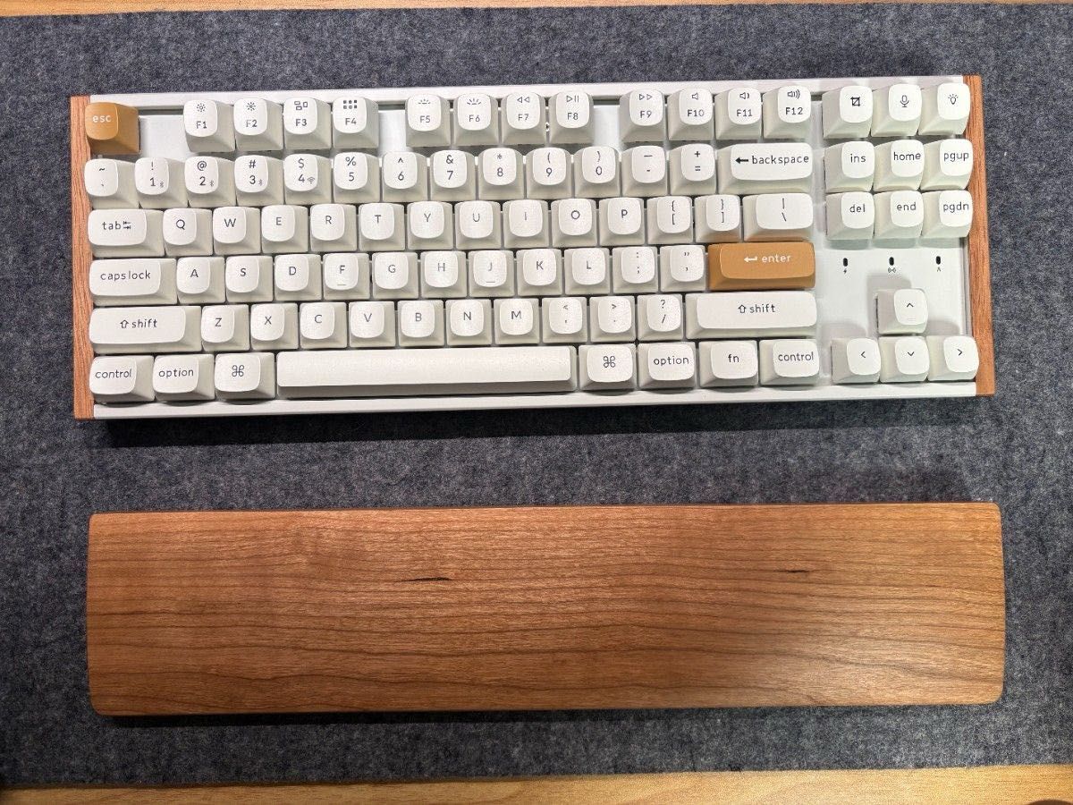 【带线圈电缆】Keychron K8 HE白木目英语排列