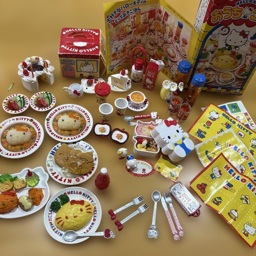 ♡ Extremely Rare ♡ Hello Kitty Miniature Room Food Toy Set