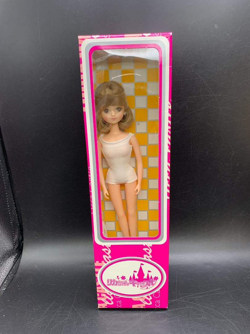 Like New 2016 AW Casual Collection Kirachan Licca-chan Doll