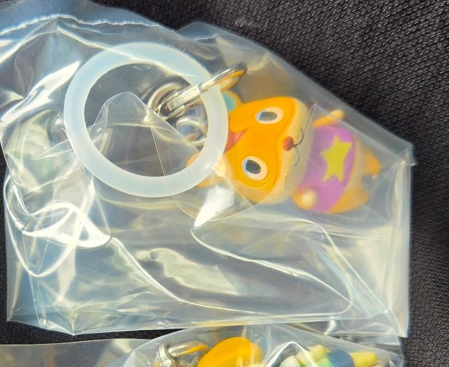 眼镜饰品