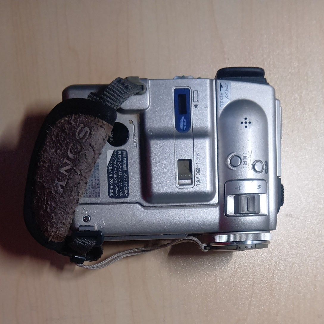 索尼 手持摄像机 DCR-PC3 废品