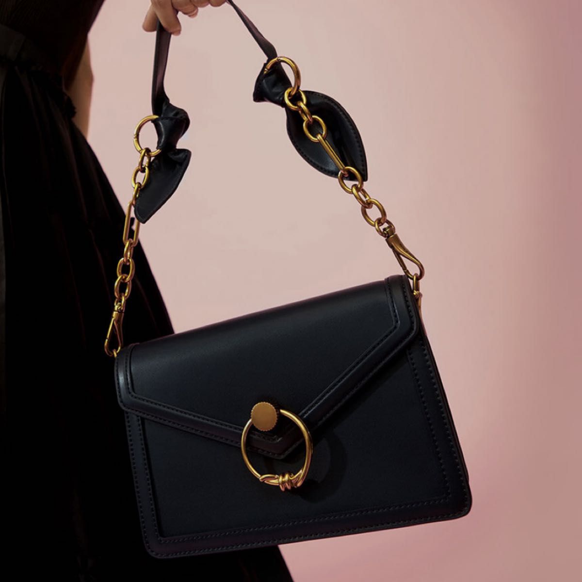 CHARLES＆KEITH チャールズアンドキース ショルダーバッグ ネイビー ゴールド金具 2WAY ハンドバッグ