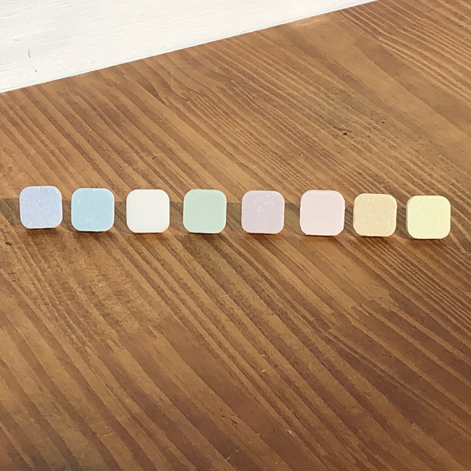 8色柠檬水的推针/图钉果子露颜色