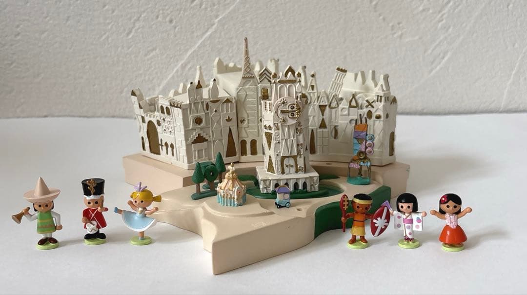 It's a Small World Diorama My Disneyland Miniature Figure