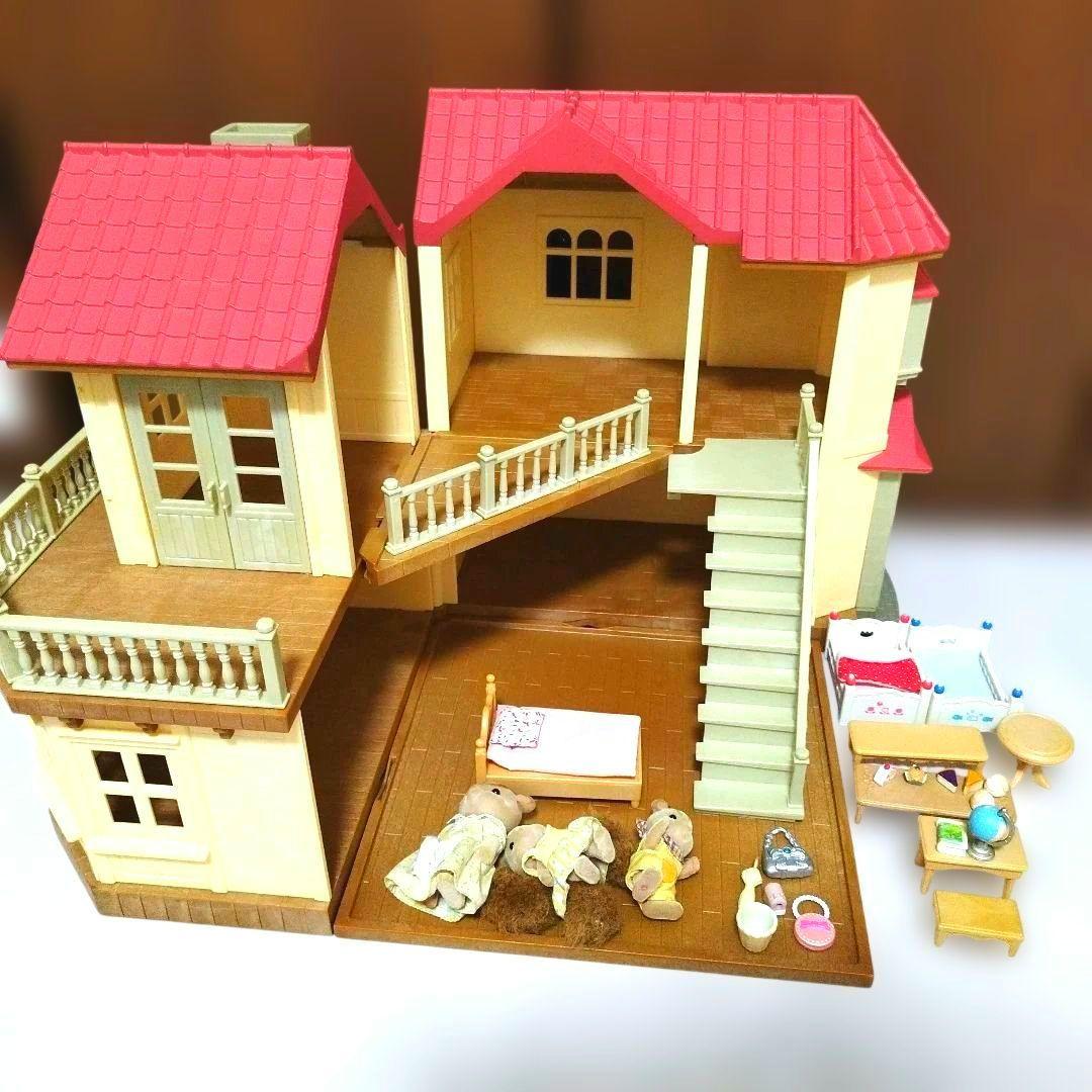 Sylvanian Families Large House with Lights, Bundle of Accessories and Figures
