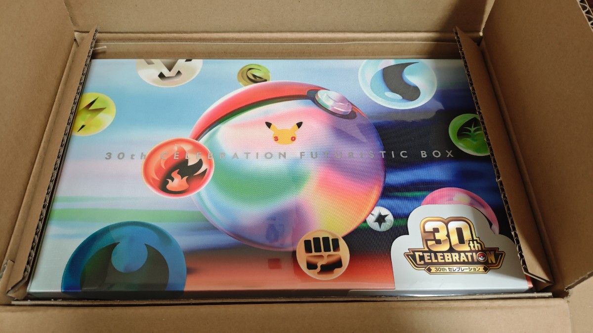 宝可梦卡牌游戏30周年纪念 CELEBRATION FUTURISTIC BOX