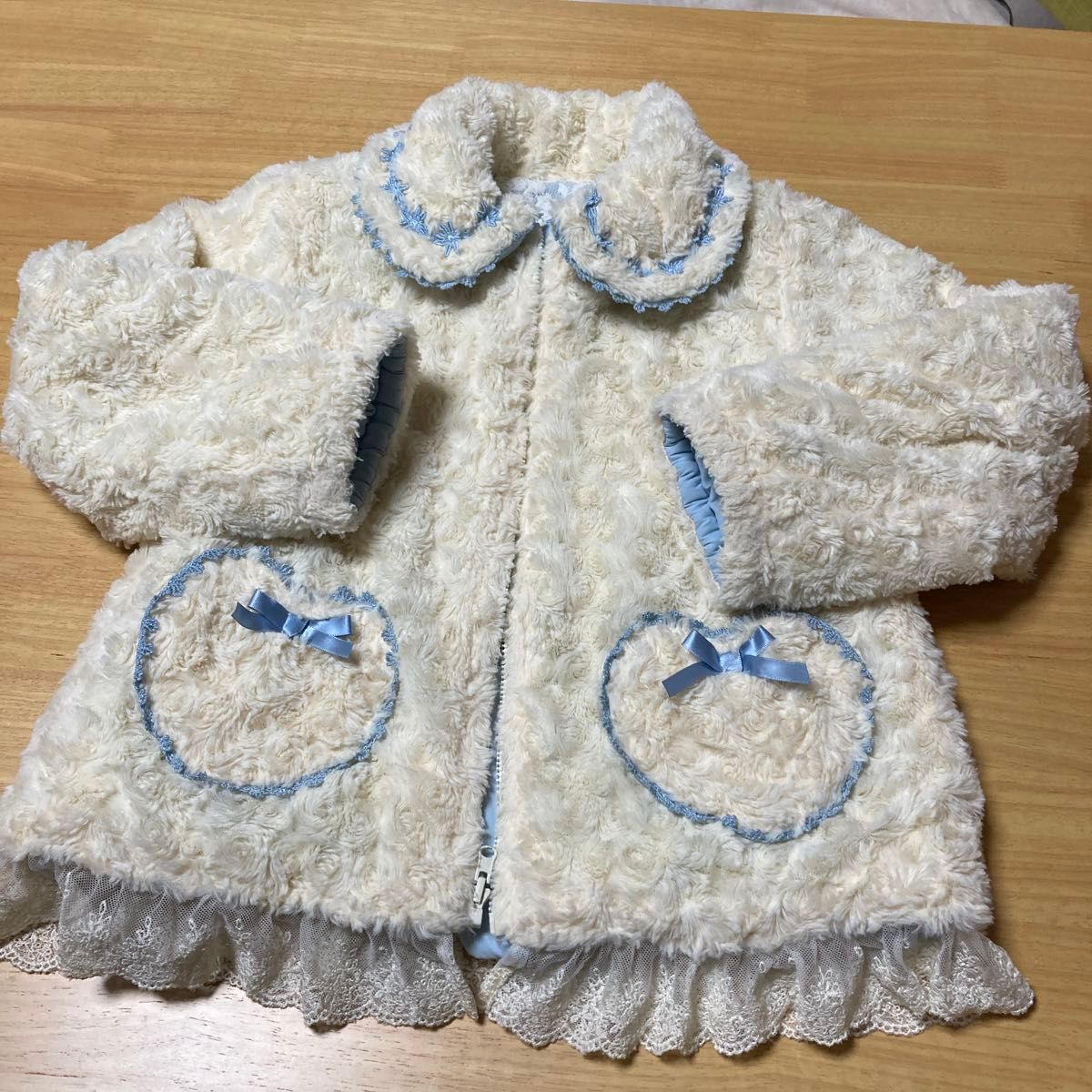 axes 女童外套122-128