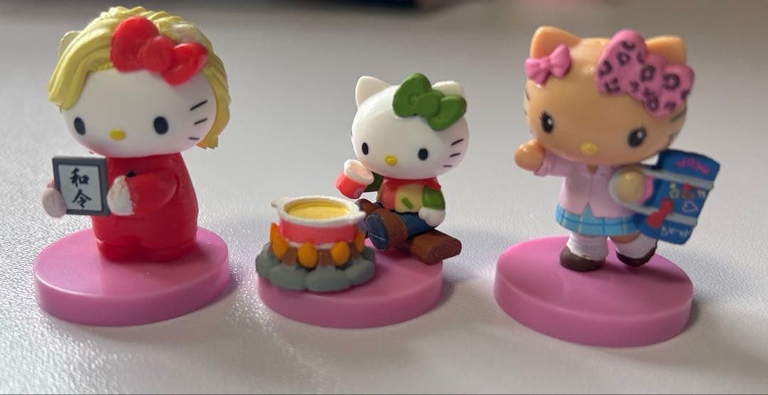 Hello Kitty Chocolate Egg Figure