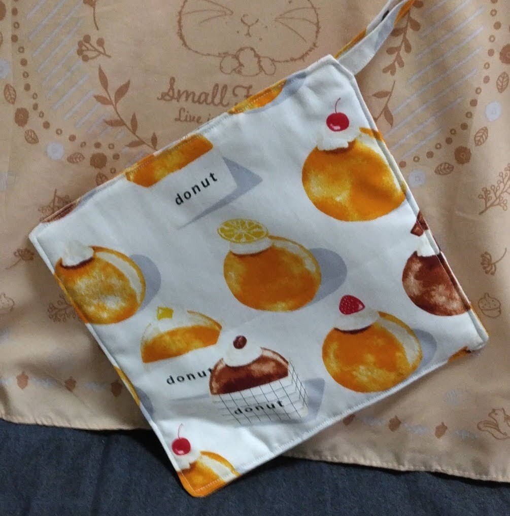 看起来很好吃的甜甜圈锅垫兼壶垫A免费送货