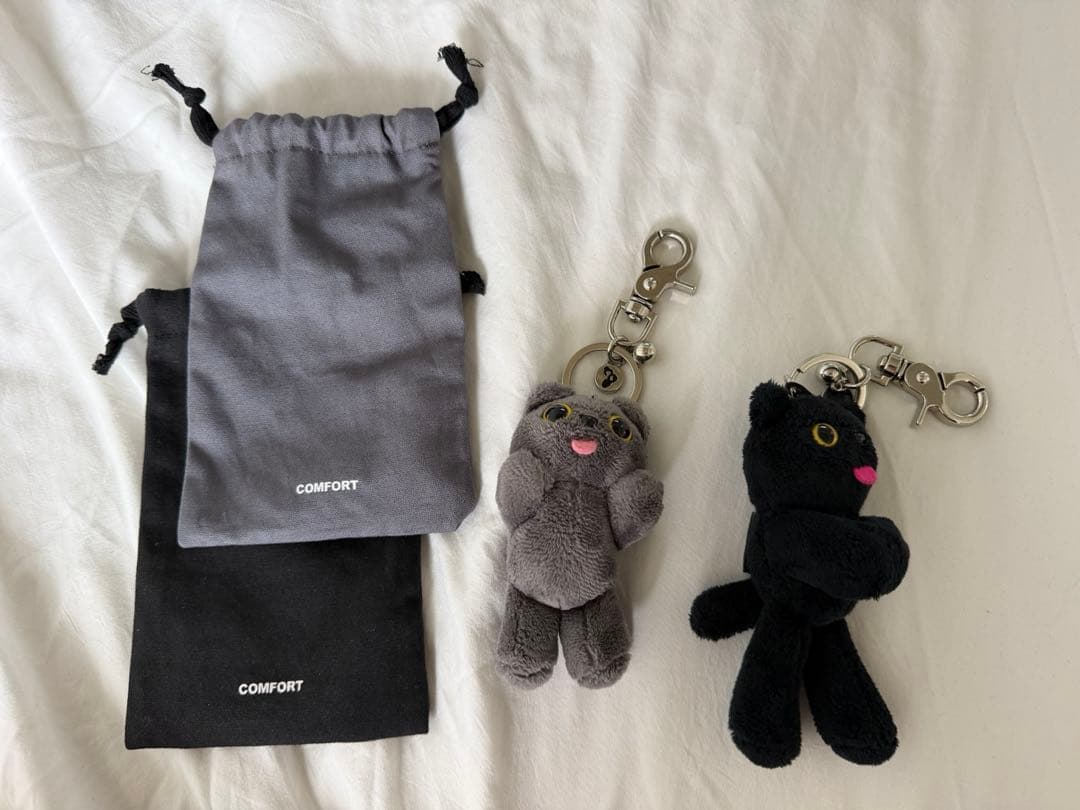 COMFORT PIYONG Key Ring黑色灰色套装