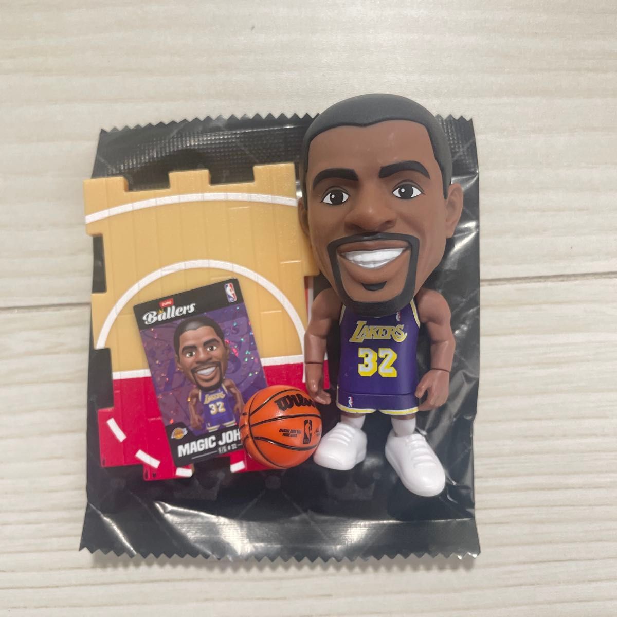NBA BALLERS Magic Johnson Los Angeles Lakers Figure